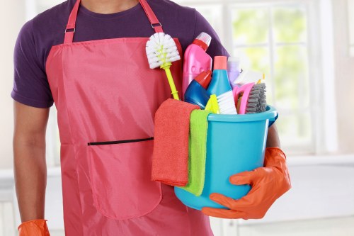 Professional deep cleaning service in Hammersmith for kitchens and living spaces